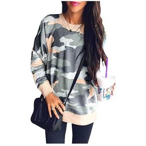 NEW BOUTIQUE Camo Long Sleeve Crewneck soft top